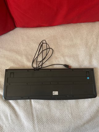 Teclado Logitech USB Negro