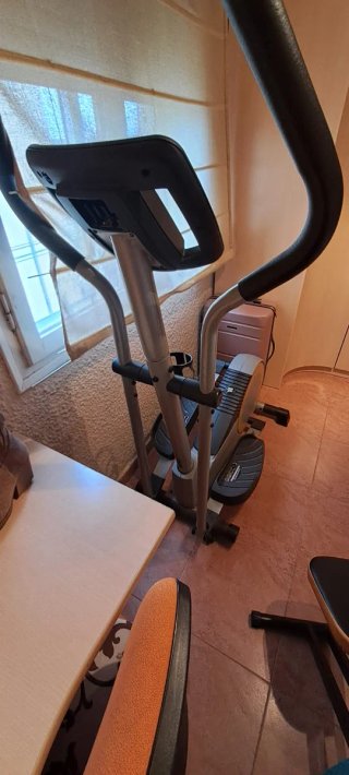 Bicicletta Ellittica Grigia e Nera