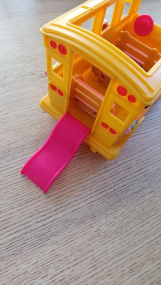 Autobús escolar Lalaloopsy Mini