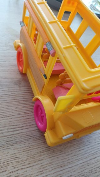Autobús escolar Lalaloopsy Mini