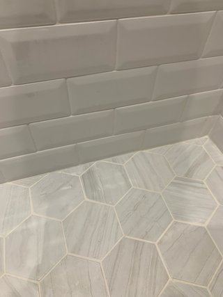 Cajas de azulejos blancos biselados Fabresa