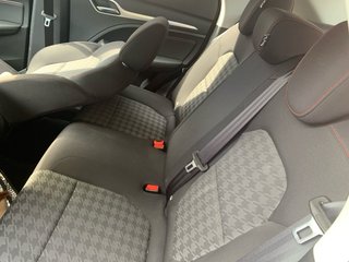MG ZS 2025