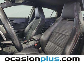 Mercedes-Benz GLA 180 90 kW (122 CV)