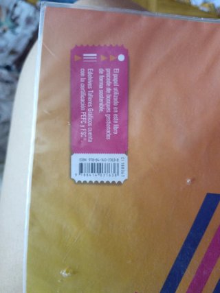 libro de Economía 1 de  bachillerato