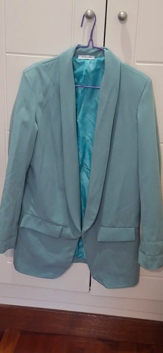 blazer y vestidos