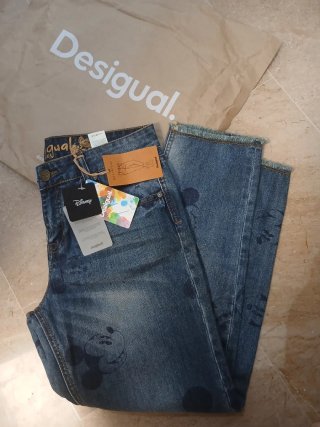 Pantalón vaquero Desigual Mickey Mouse