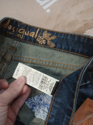 Pantalón vaquero Desigual Mickey Mouse