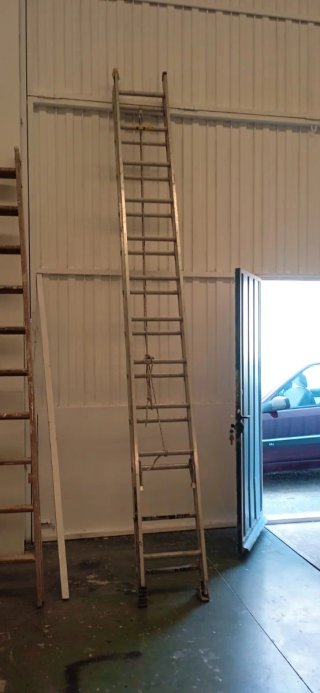 Escalera extensible 7-8 metros