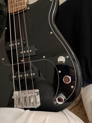 Bajo Squier Precision Negro
