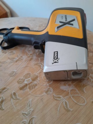 XRF Olympus DELTA DP-4000 Portátil