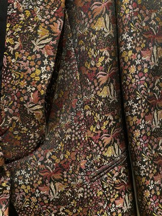 Blazer y pantalón Zara Basic estampado floral.