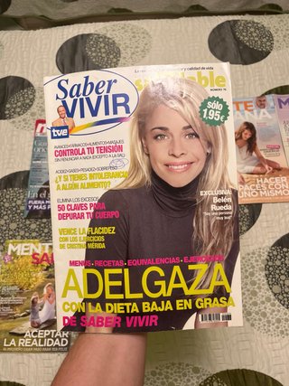 Lote de 11 revistas + regalo de 2 libros