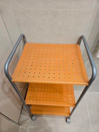Carrito Auxiliar Baño con Ruedas Naranja