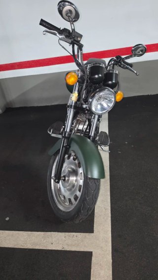 Keeway Superlight 125 - Moto Cruiser