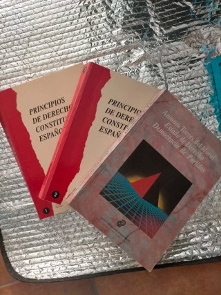 Libros de derecho