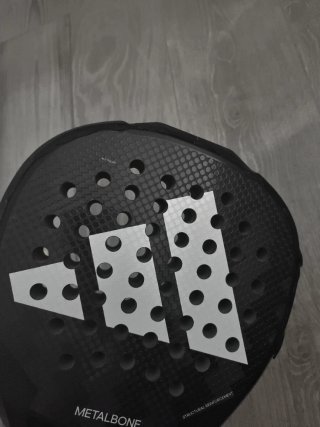 Pala de pádel Adidas Metalbone