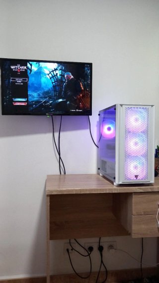 Torre PC Gaming Blanca con RGB
