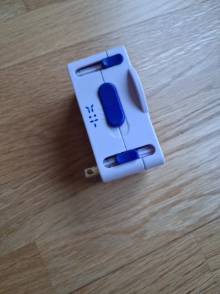 Adaptador de viaje universal