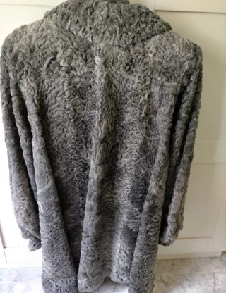 Abrigo de Astracán Auténtico Karakul (Swakara)gris