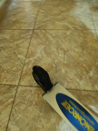 Lote 4 Patinetes Infantiles (2 amarillos, 2 rosas)