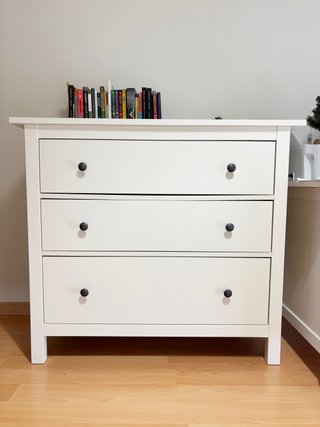 Cómoda Hemnes 3 cajones IKEA blanca