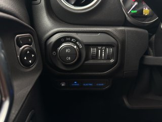 Jeep Wrangler 4p 2.0 4xe Plug-In Hybrid First Edition