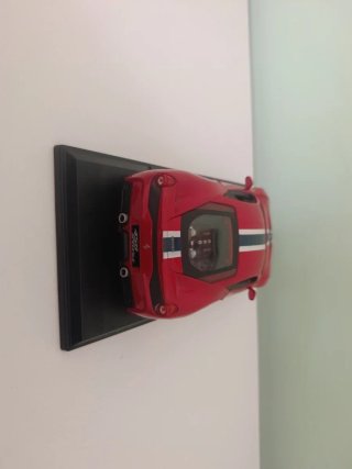 Maisto Ferrari 458 Speciale Rojo
