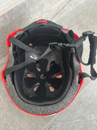 Casco infantil Molto