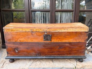 Baúl antiguo madera gran capacidad