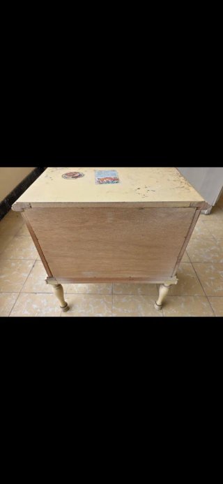 Cómoda de madera
