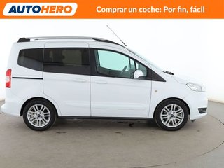 Ford Tourneo Courier 1.0 EcoBoost Titanium