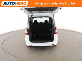Ford Tourneo Courier 1.0 EcoBoost Titanium