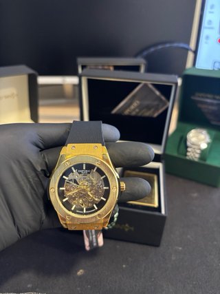 Reloj automático Skeleton dorado Tourbillon