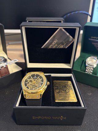 Reloj automático Skeleton dorado Tourbillon