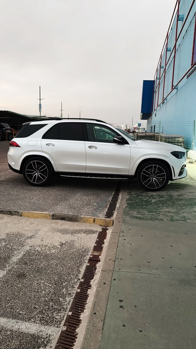 Mercedes-Benz Clase GLE 450 4MATIC (389CV) AMG Li - foto 1
