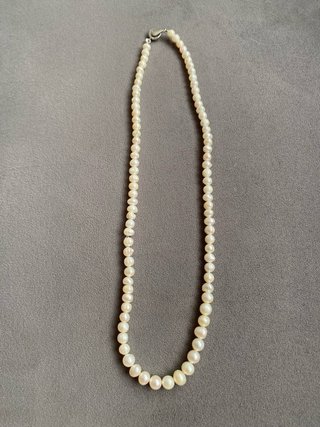 Collar de 89 perlas de agua dulce naturales