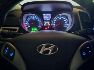 Hyundai i30 1.4i 100cv. "ESSENCE"