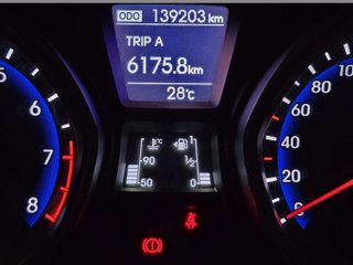 Hyundai i30 1.4i 100cv. "ESSENCE"