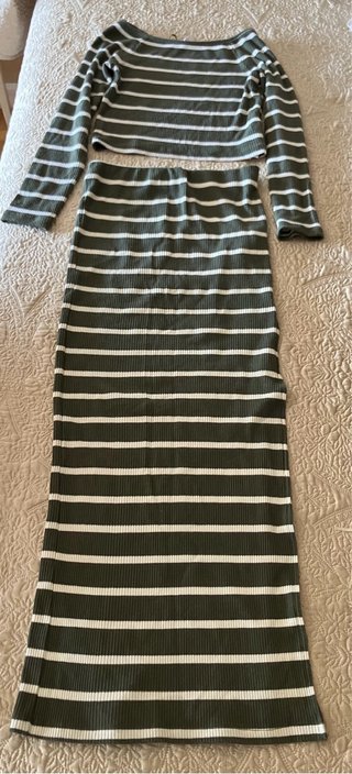 Jersey y falda larga Bershka rayas verde y blanco