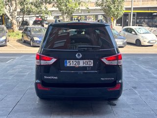 SsangYong Rodius 2014