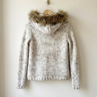 Talla S - Chaqueta con capucha y pelo