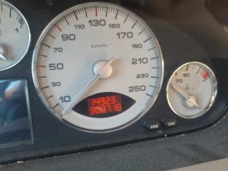 Peugeot 607 2005