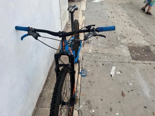 Bicicleta Giant de Carbono