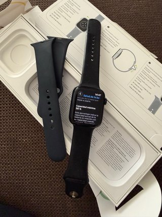 Apple Watch SE Gen 2, 44mm, Negro Espacial