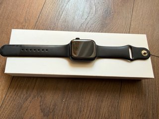Apple Watch SE Gen 2, 44mm, Negro Espacial