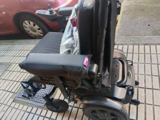 Silla de ruedas eléctrica
