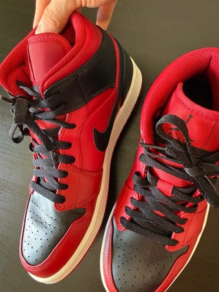 Nike Air Jordan 1 Mid Talla 42