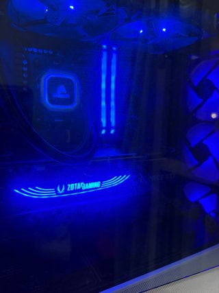 Zotac RTX 4070 Ti SUPER Trinity Black No negociabl