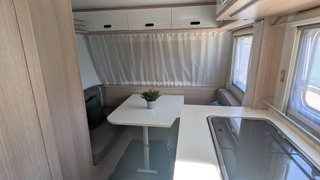 Caravana Adria Aviva 360DK + Aire A+ Mover