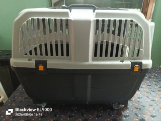 Transportín con ruedas para perros SKUDO 65x42x55h